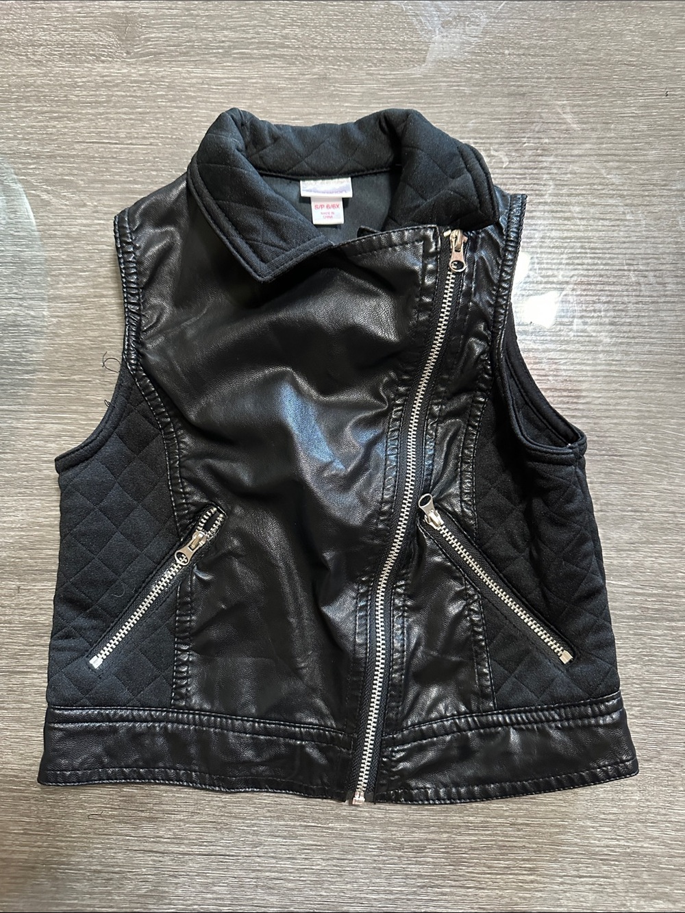 Xhilaration Black Quilted Lined Jacket Vest